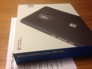 Microsoft-Lumia-950-XL-pakkaus